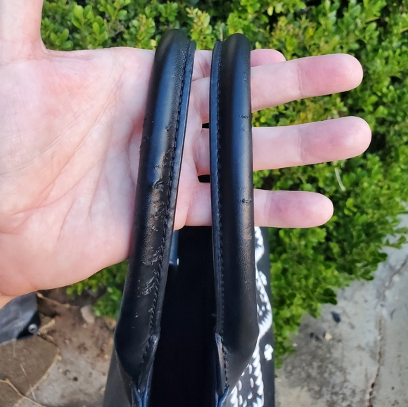 Kate Spade Meriwether Flynn Street Large Leather Tote Purse Bag Black White - Picture 11 of 11